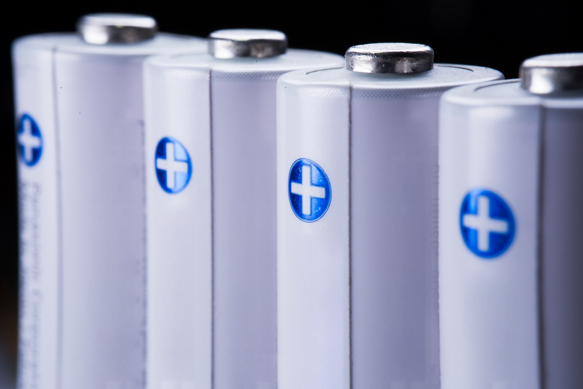 The Future of Energy Storage: An Interdisciplinary MIT Study